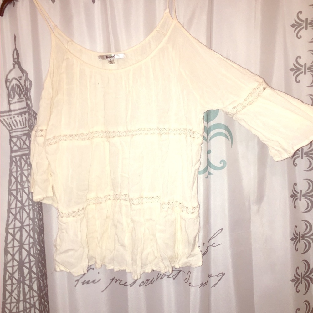 Boutique top fits like a medium/small